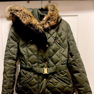 Womens Medium Olive Green Express Winter Coat